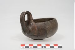 Foto von Keramiktasse (NHMW-PRAE-023793a)